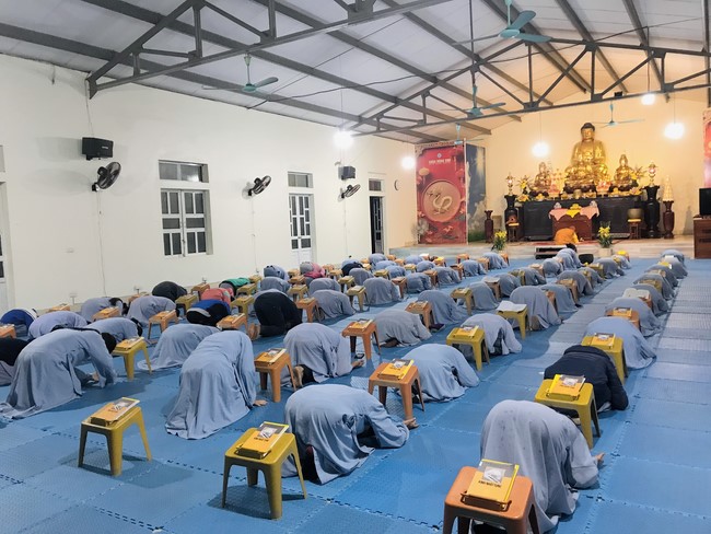 Repentant Ceremony on Jan. 29th, Year of the Dragon at Dong Cao pagoda, Thanh Hoa
