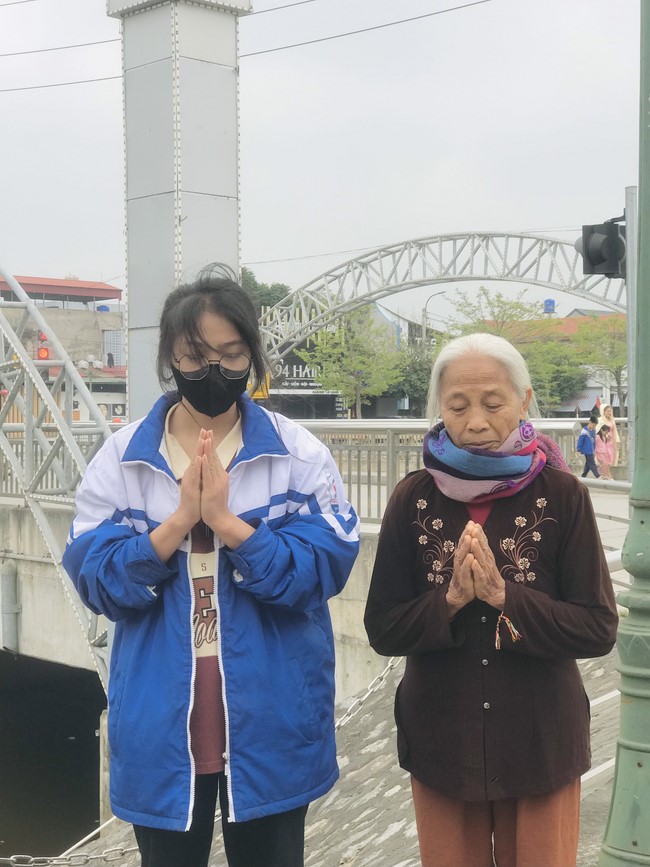 One - Day Practice at Dong Cao pagoda, Thanh Hoa