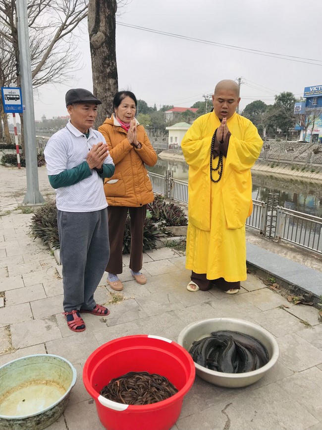 One - Day Practice at Dong Cao pagoda, Thanh Hoa