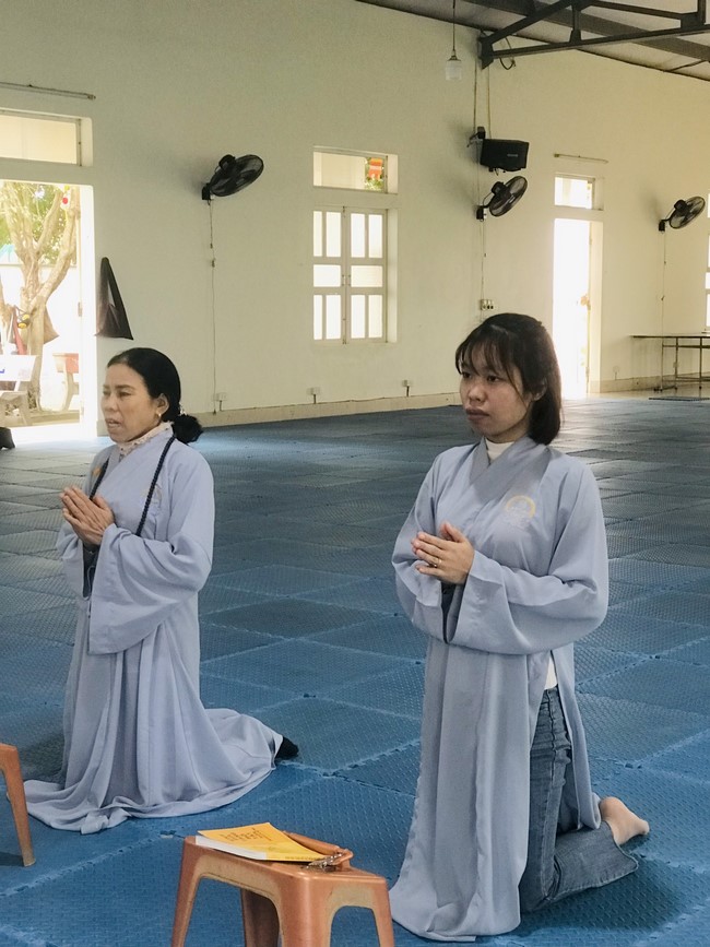 One - Day Practice at Dong Cao pagoda, Thanh Hoa
