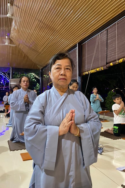 Repentance ceremony on Jan. 29th, Year of the Dragon at Suoi Phap Pagoda, Tay Ninh