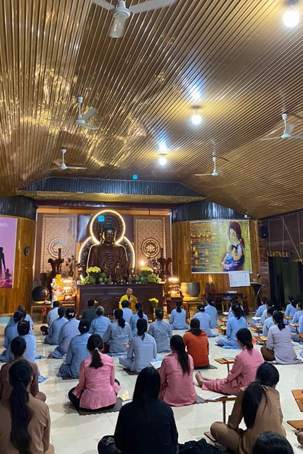 Repentance ceremony on Jan. 29th, Year of the Dragon at Suoi Phap Pagoda, Tay Ninh