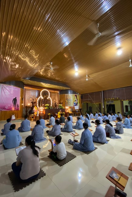 Repentance ceremony on Jan. 29th, Year of the Dragon at Suoi Phap Pagoda, Tay Ninh
