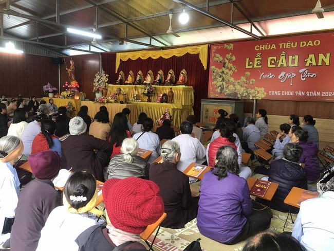 One-day peaceful Retreat at Tieu Dao pagoda - Quang Ninh
