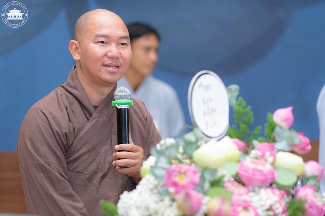 Khóa tu Một ngày sống thiền “Trọn vẹn nhận biết” cùng thầy Pháp Nhật