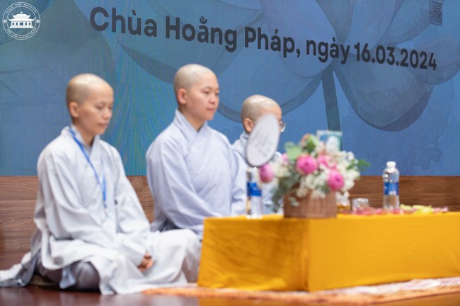 Khóa tu Một ngày sống thiền “Trọn vẹn nhận biết” cùng thầy Pháp Nhật