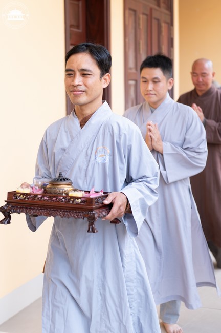 Khóa tu Một ngày sống thiền “Trọn vẹn nhận biết” cùng thầy Pháp Nhật