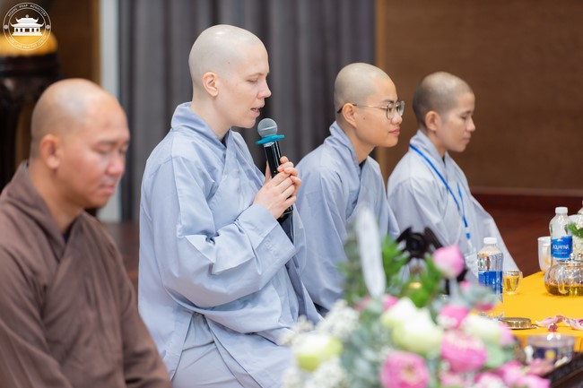 Khóa tu Một ngày sống thiền “Trọn vẹn nhận biết” cùng thầy Pháp Nhật