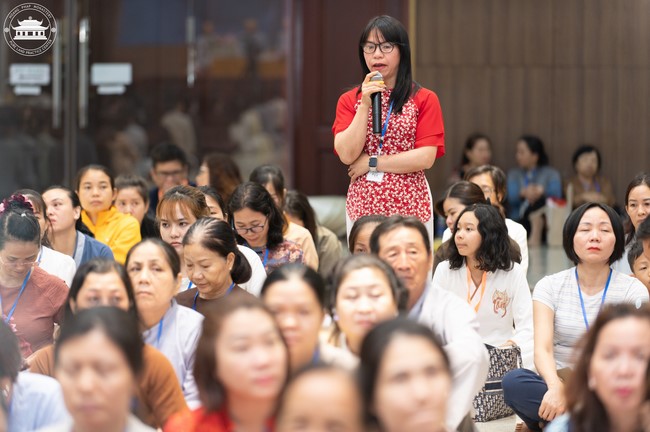 Khóa tu Một ngày sống thiền “Trọn vẹn nhận biết” cùng thầy Pháp Nhật