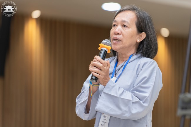 Khóa tu Một ngày sống thiền “Trọn vẹn nhận biết” cùng thầy Pháp Nhật