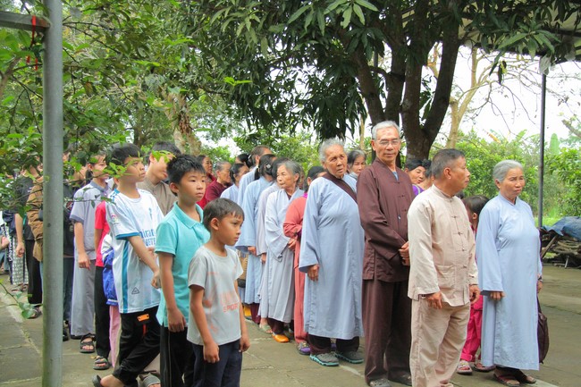 One-Day Practice at Giai Lam Pagoda - Ha Tinh