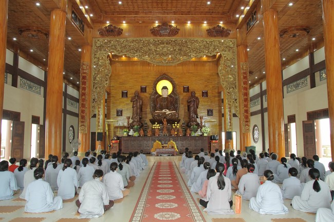 One-Day Practice at Giai Lam Pagoda - Ha Tinh