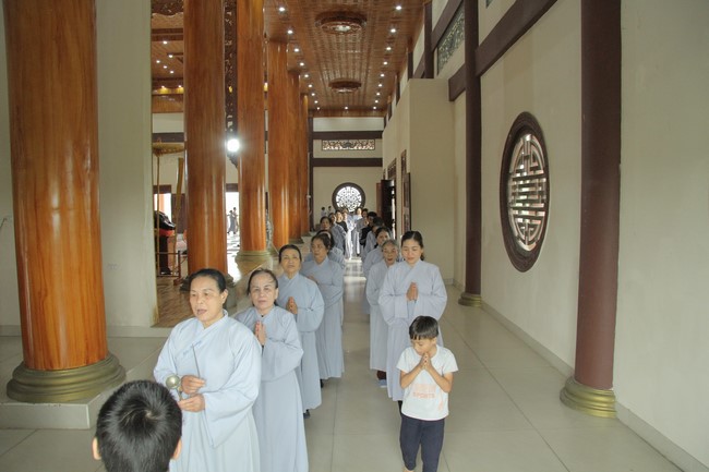 One-Day Practice at Giai Lam Pagoda - Ha Tinh