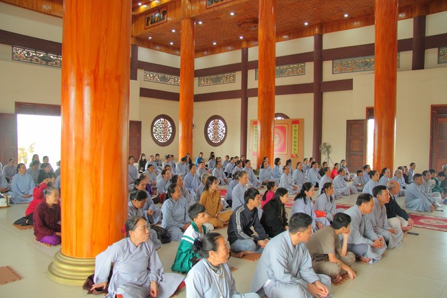 One-Day Practice at Giai Lam Pagoda - Ha Tinh