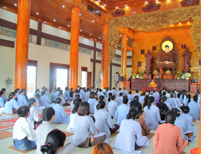 One-Day Practice at Giai Lam Pagoda - Ha Tinh
