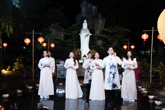 Repentant ceremony for Avalokitesvara Bodhisattva Titles