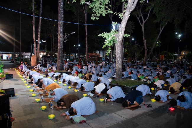 Repentant ceremony for Avalokitesvara Bodhisattva Titles