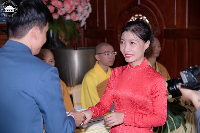 Wedding Ceremony at the pagoda