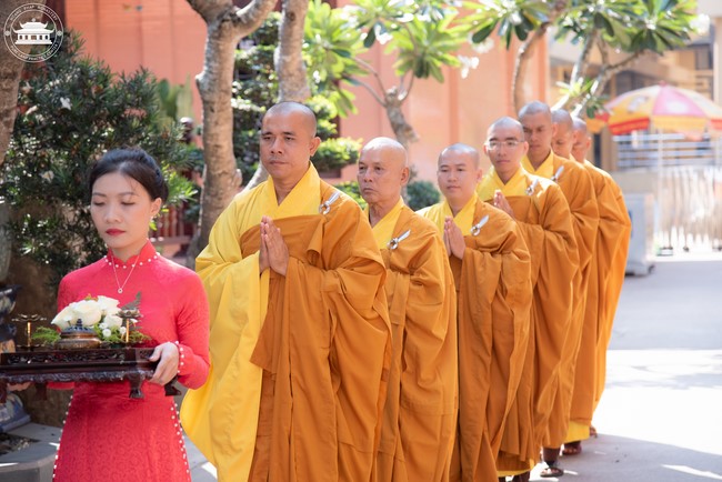 Wedding Ceremony at the pagoda
