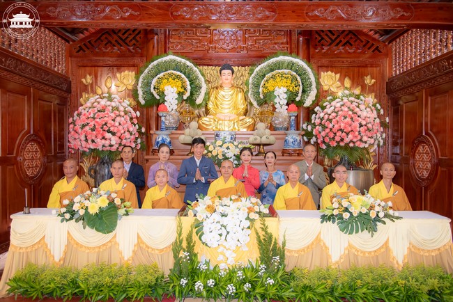 Wedding Ceremony at the pagoda