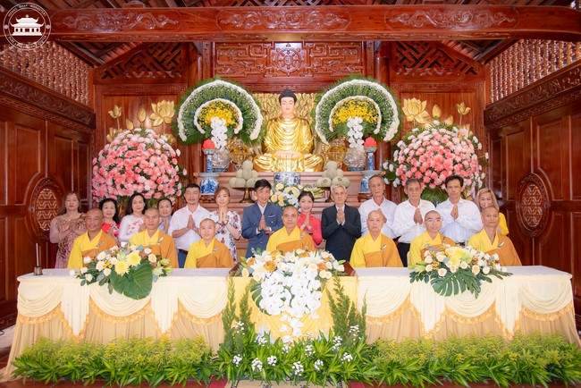 Wedding Ceremony at the pagoda
