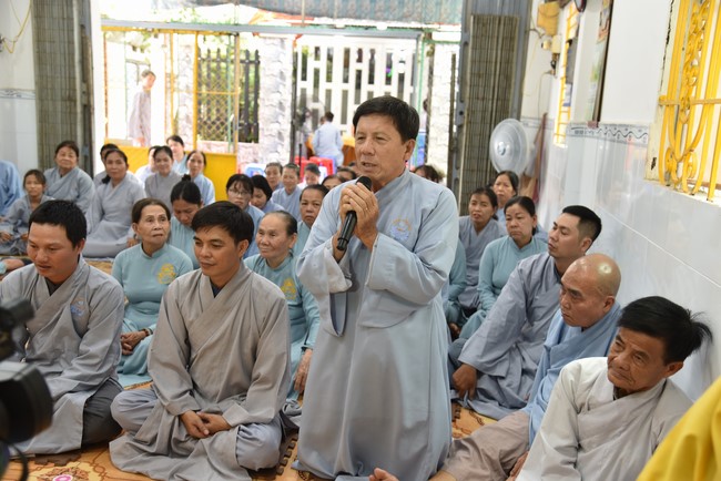 One-Day Retreat at Minh Chat ashram in Can Tho and offering to Khmer Theravada Buddhist University of the Charity Board.