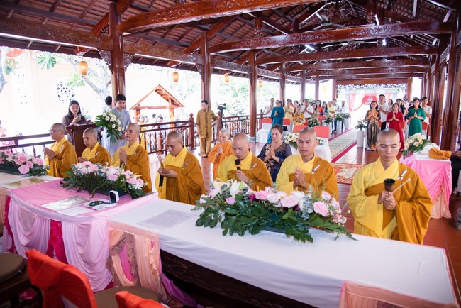 Wedding Ceremony at the pagoda