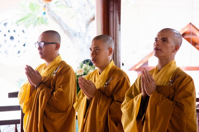 Wedding Ceremony at the pagoda