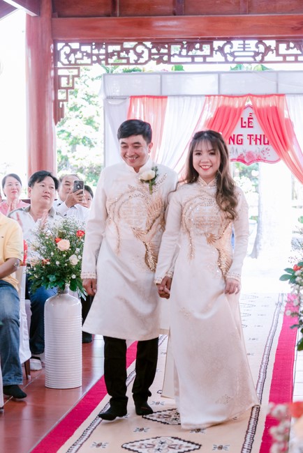 Wedding Ceremony at the pagoda