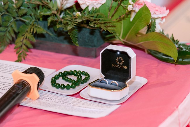 Wedding Ceremony at the pagoda