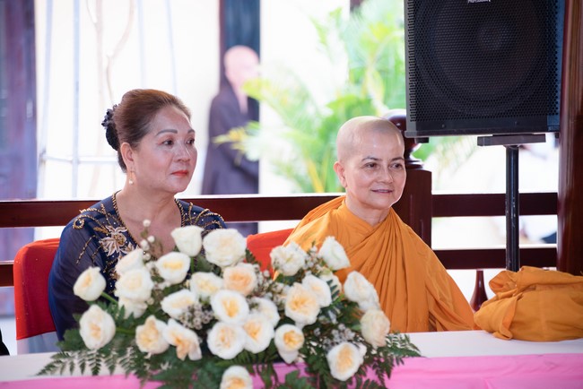 Wedding Ceremony at the pagoda
