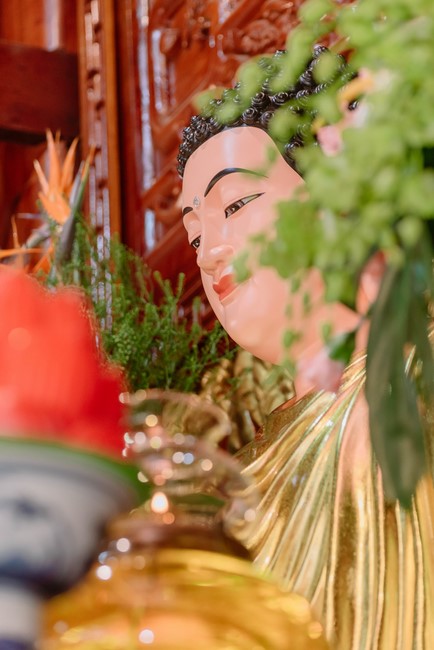 Wedding Ceremony at the pagoda