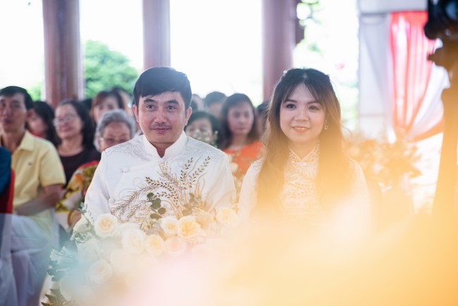 Wedding Ceremony at the pagoda