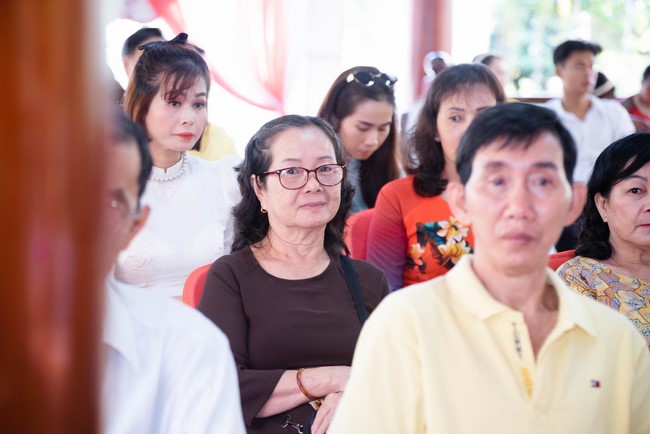 Wedding Ceremony at the pagoda