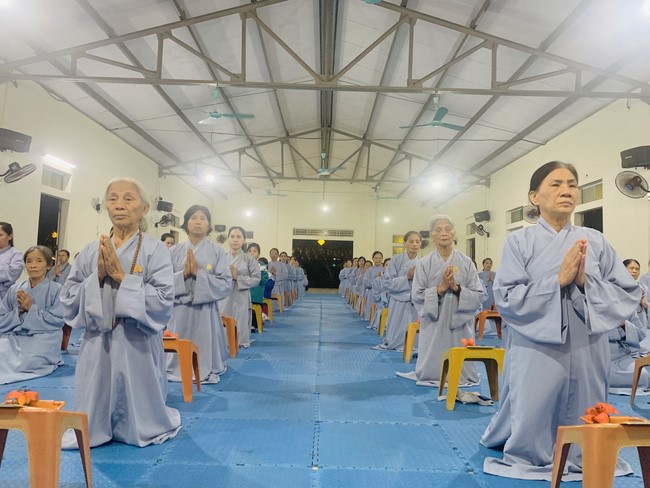 Repentant Ceremony, Taking Three-Jewel Refuge, commemoration of Shakyamuni Buddha of entering Nirvana at Dong Cao pagoda, Thanh Hoa