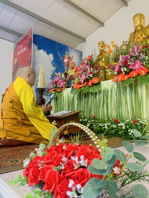 Repentant Ceremony, Taking Three-Jewel Refuge, commemoration of Shakyamuni Buddha of entering Nirvana at Dong Cao pagoda, Thanh Hoa