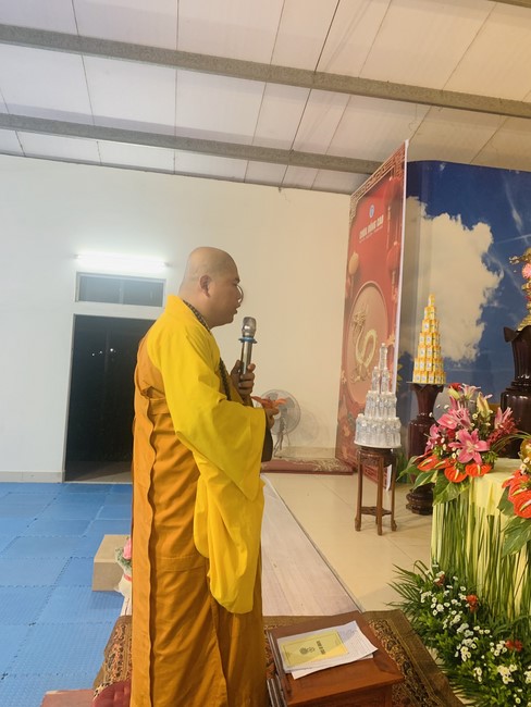 Repentant Ceremony, Taking Three-Jewel Refuge, commemoration of Shakyamuni Buddha of entering Nirvana at Dong Cao pagoda, Thanh Hoa