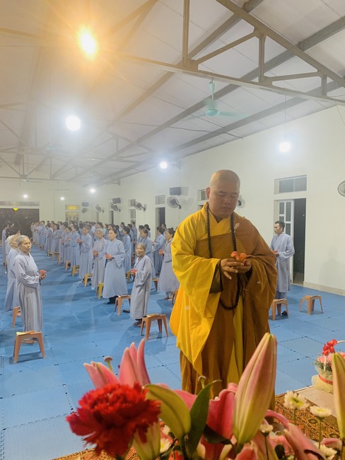 Repentant Ceremony, Taking Three-Jewel Refuge, commemoration of Shakyamuni Buddha of entering Nirvana at Dong Cao pagoda, Thanh Hoa