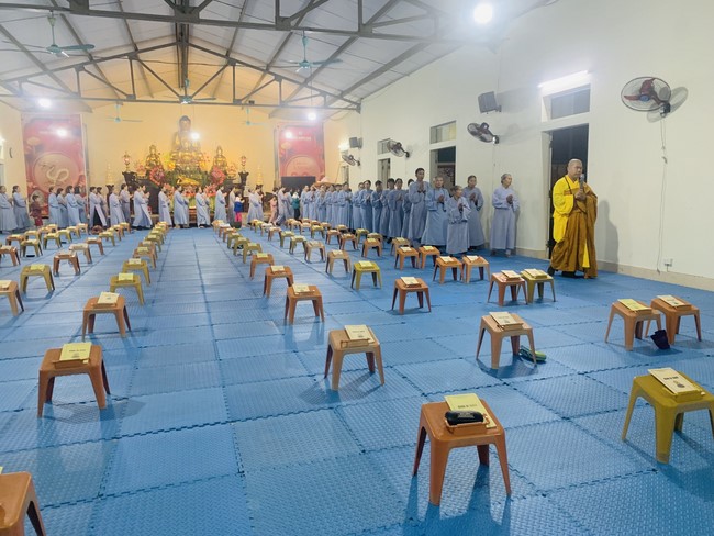 Repentant Ceremony, Taking Three-Jewel Refuge, commemoration of Shakyamuni Buddha of entering Nirvana at Dong Cao pagoda, Thanh Hoa