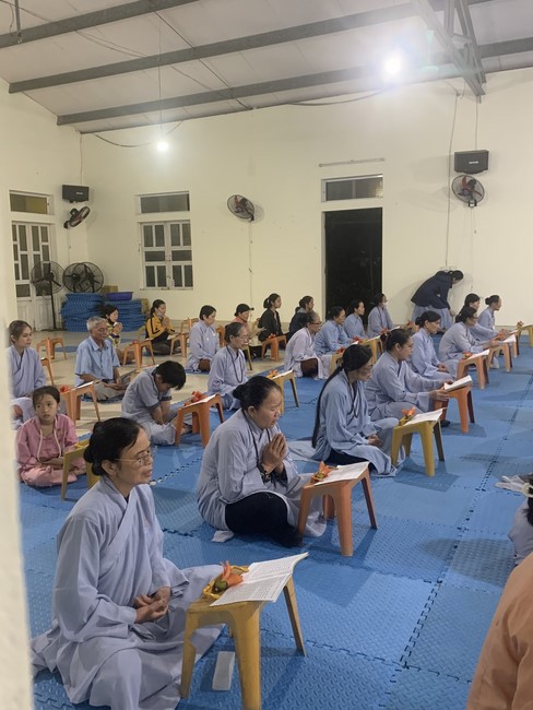 Repentant Ceremony, Taking Three-Jewel Refuge, commemoration of Shakyamuni Buddha of entering Nirvana at Dong Cao pagoda, Thanh Hoa