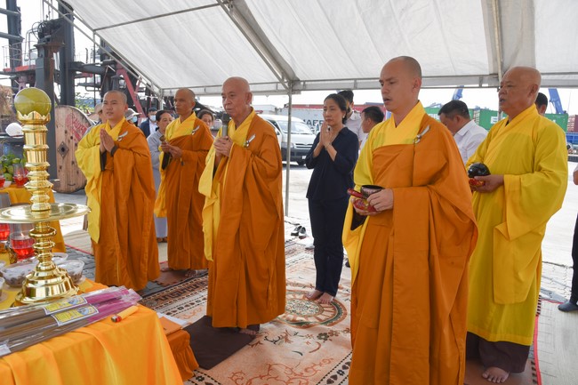 Peace Praying Ritual to Cat Lai Giang Nam TERMINA Huong Duong Trading and Service Co., Ltd by Charity Board