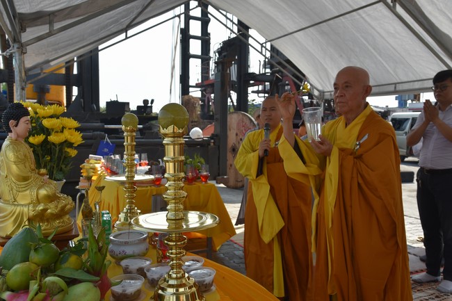 Peace Praying Ritual to Cat Lai Giang Nam TERMINA Huong Duong Trading and Service Co., Ltd by Charity Board