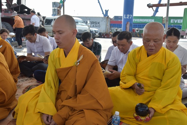 Peace Praying Ritual to Cat Lai Giang Nam TERMINA Huong Duong Trading and Service Co., Ltd by Charity Board