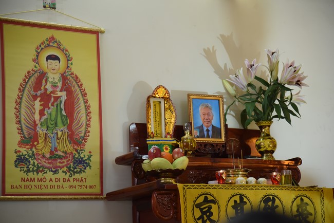 The rite praying for rebirth and giving gifts to the Blind in Tay Ninh