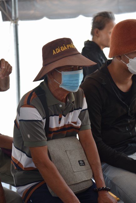 The rite praying for rebirth and giving gifts to the Blind in Tay Ninh
