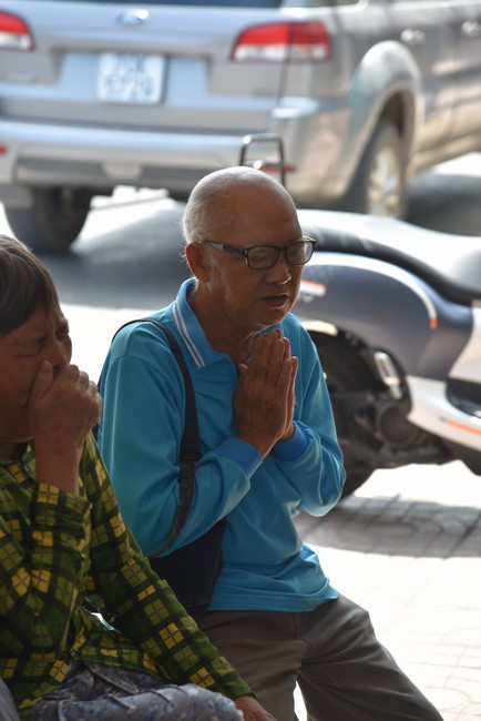 The rite praying for rebirth and giving gifts to the Blind in Tay Ninh