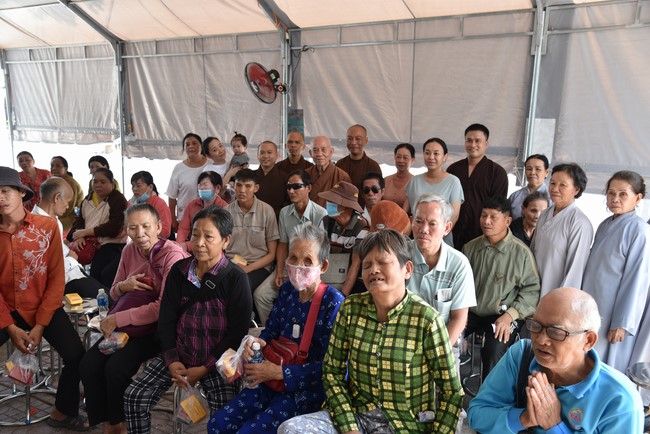 The rite praying for rebirth and giving gifts to the Blind in Tay Ninh
