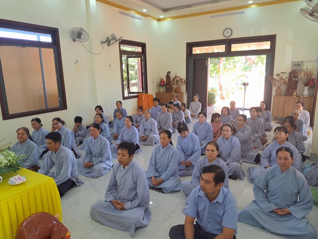 One-Day Practice at Tam Phap Pagoda, Binh Phuoc