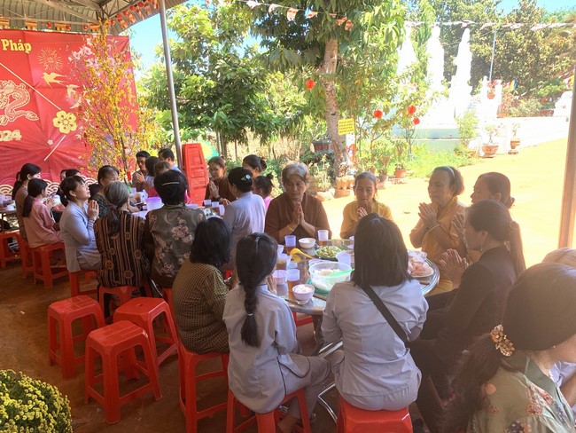 One-Day Practice at Tam Phap Pagoda, Binh Phuoc