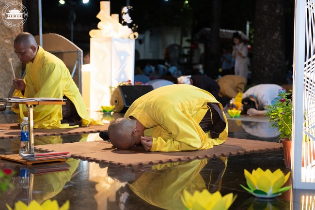 Repentant ceremony for Avalokitesvara Bodhisattva Titles